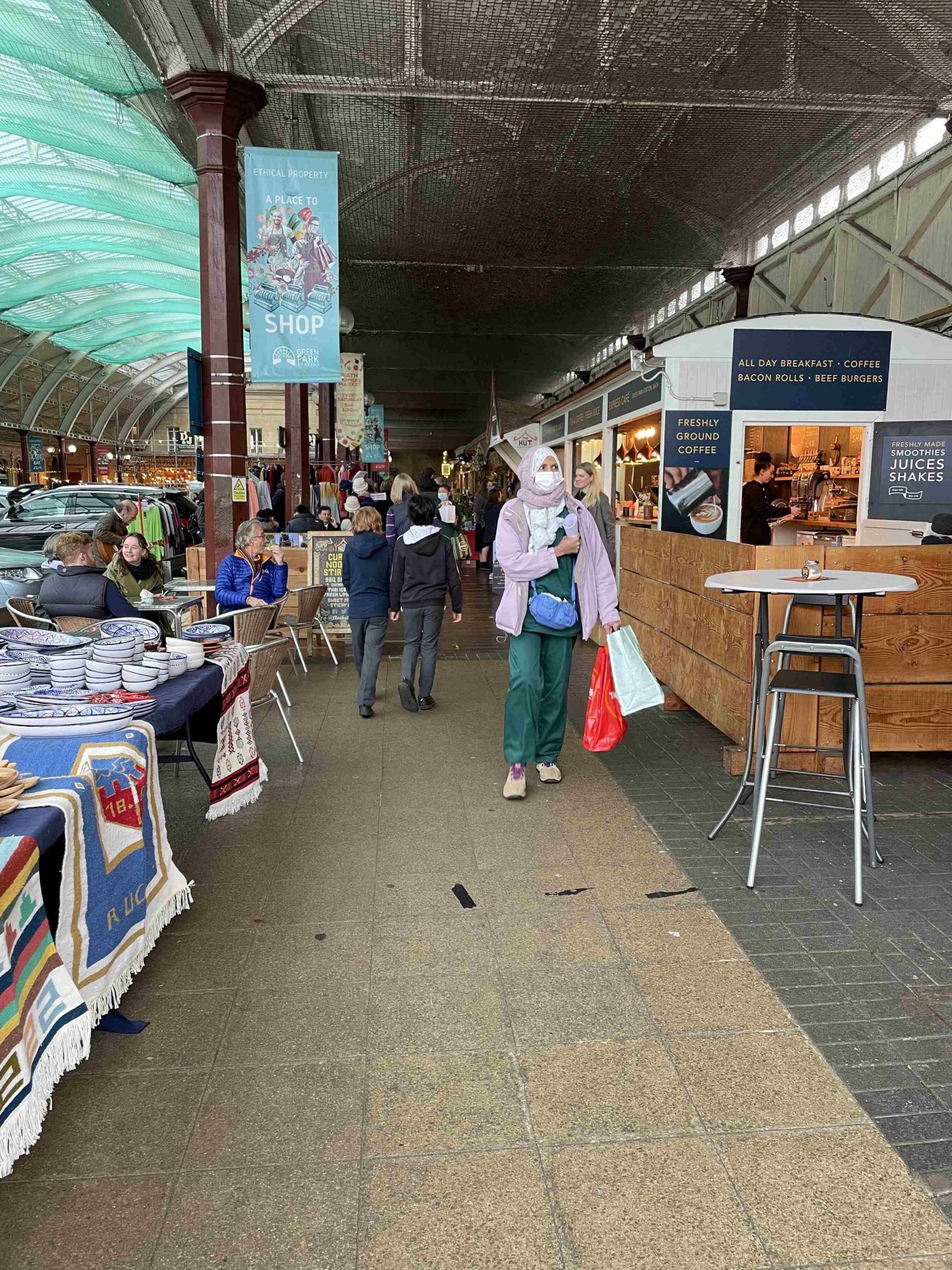 farmer's market at green park station