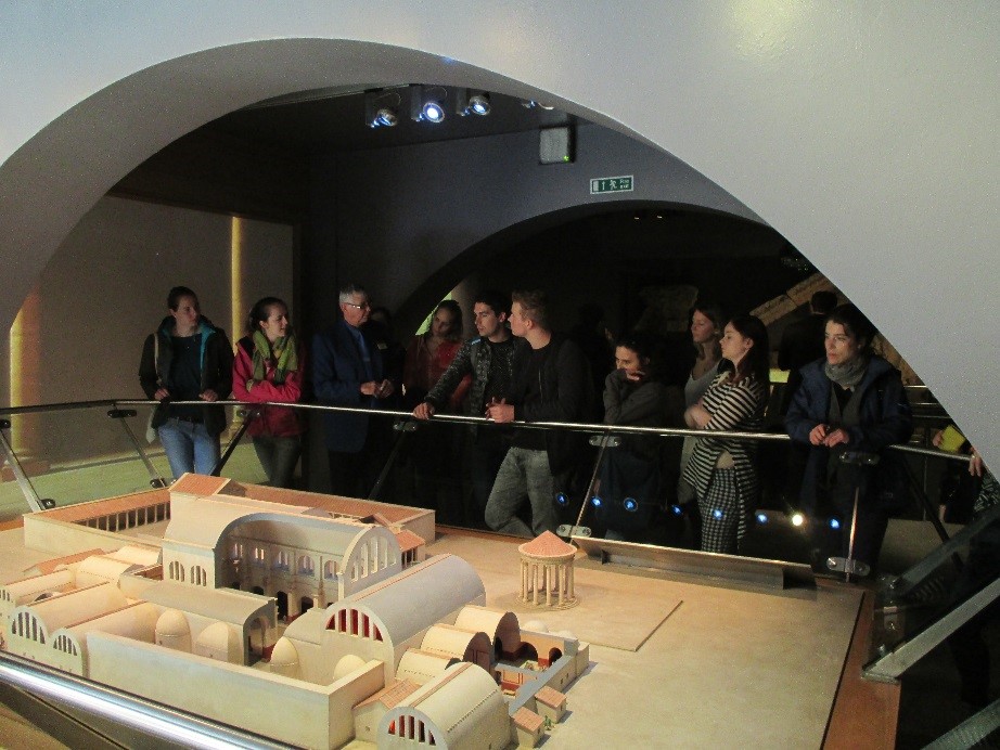 The teams have a technical visit to the Roman Baths, one of the pillars of Bath history.